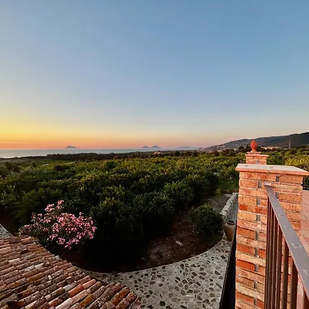 Kubos Agrirelais Вилла Torrenova (Sicily)