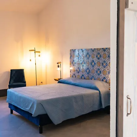 Kubos Agrirelais * Torrenova (Sicily)